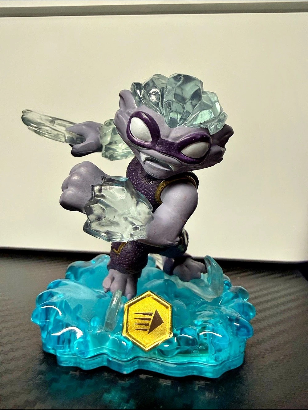 Skylanders Swap Force Freeze Blade Water Element Blue Base 2013